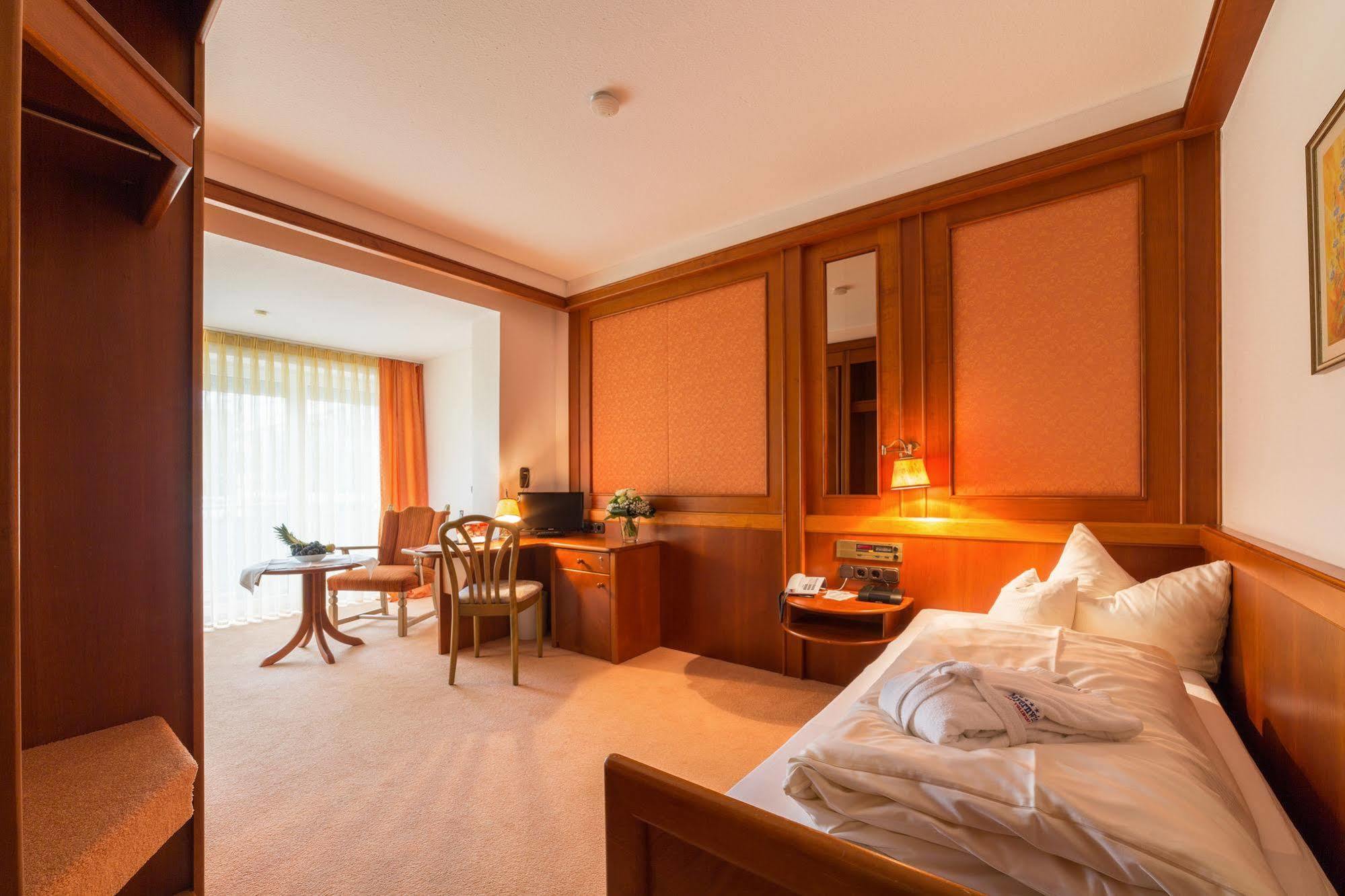 Hotel Bayernwinkel - Yoga & Ayurveda Bad Worishofen Ngoại thất bức ảnh